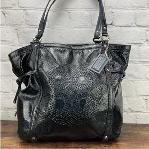 Coach Audrey Navy Blue Patent Leather
Andie Cinched Shoulder Bag Tote